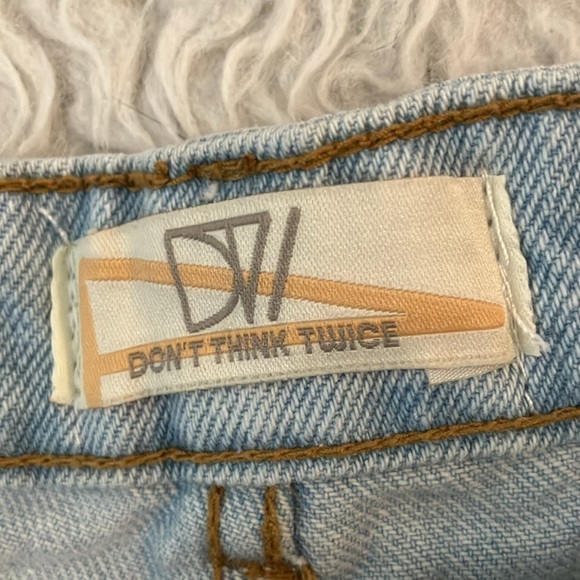BRAND NWT!!!! Petite Boutique Denim Shorts - Picture 8 of 10